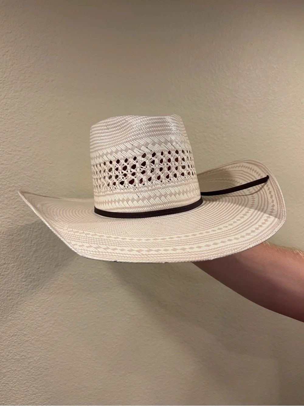 Twister Straw Cowboy Hat - Size 6 3/4